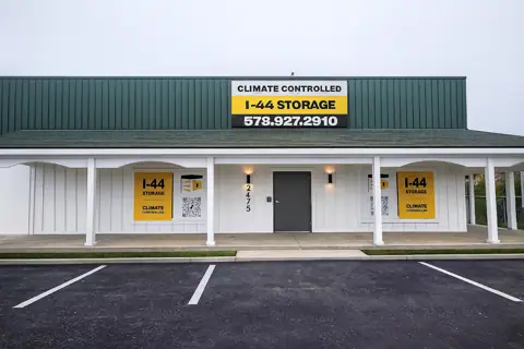 CLIMATE CONTROLLED I-44 Storage in Sullivan, MO
