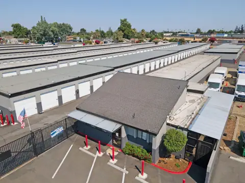 Waterloo Road Self Storage in Stockton, CA
