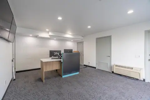 SecureSpace Self Storage Parkland Tacoma photo 2
