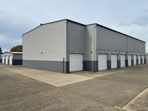 Cherry Avenue Storage photo 2