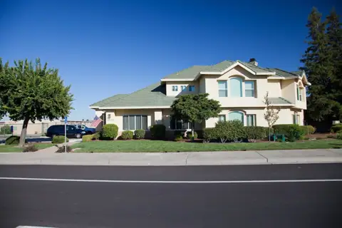 Laguna Self Storage in Elk Grove, CA