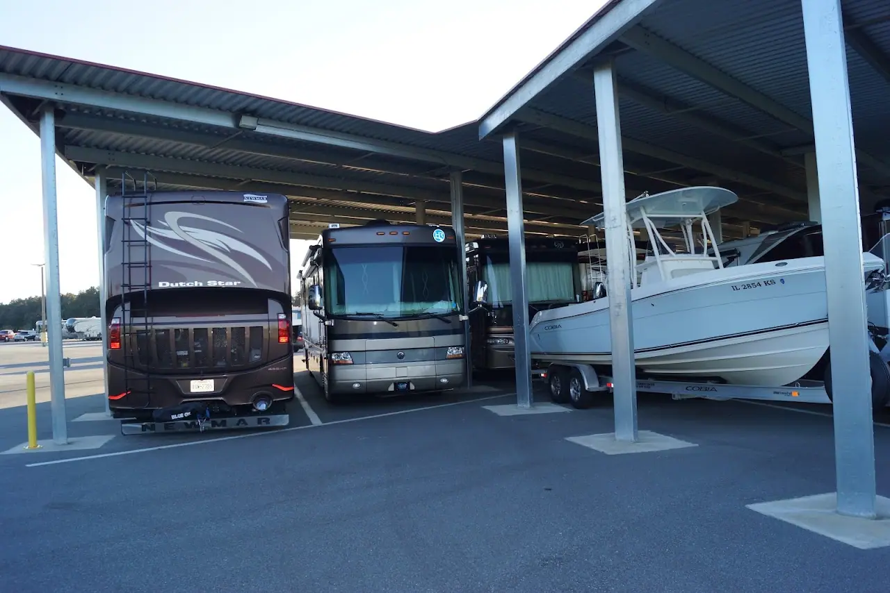Barracuda Boat & RV Storage Edgewater, RV storage in Edgewater