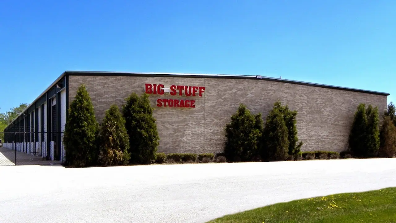 Big Stuff Storage, RV storage in Lake in the Hills