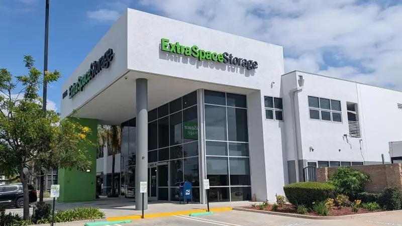 Extra Space Storage, RV storage in Torrance