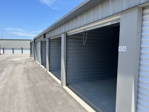 Kansas City North Storage photo 2