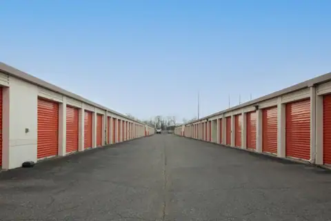 Public Storage photo 2
