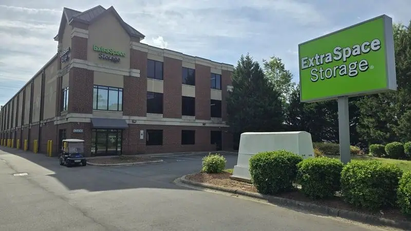 Extra Space Storage, RV storage in Matthews