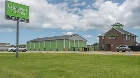 Extra Space Storage in Kemah, TX