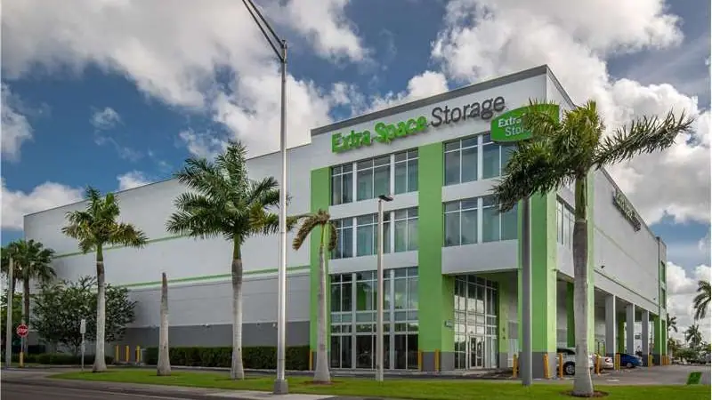 Extra Space Storage, RV storage in Naranja