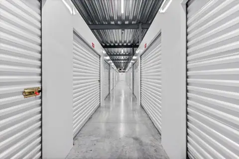 Public Storage photo 2