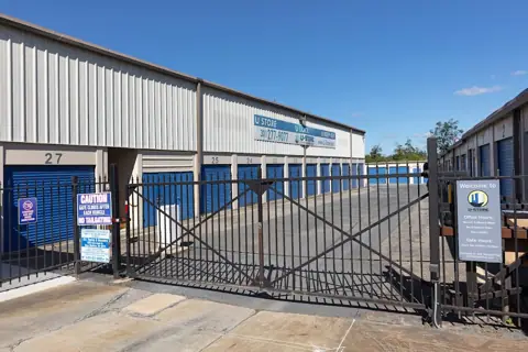 U-Store - Bladensburg 3860 photo 3