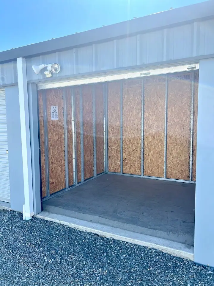 Monument Drive Mini Storage, RV storage in Grants Pass