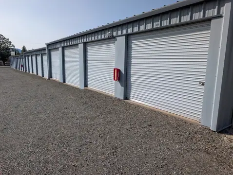 Monument Drive Mini Storage photo 3