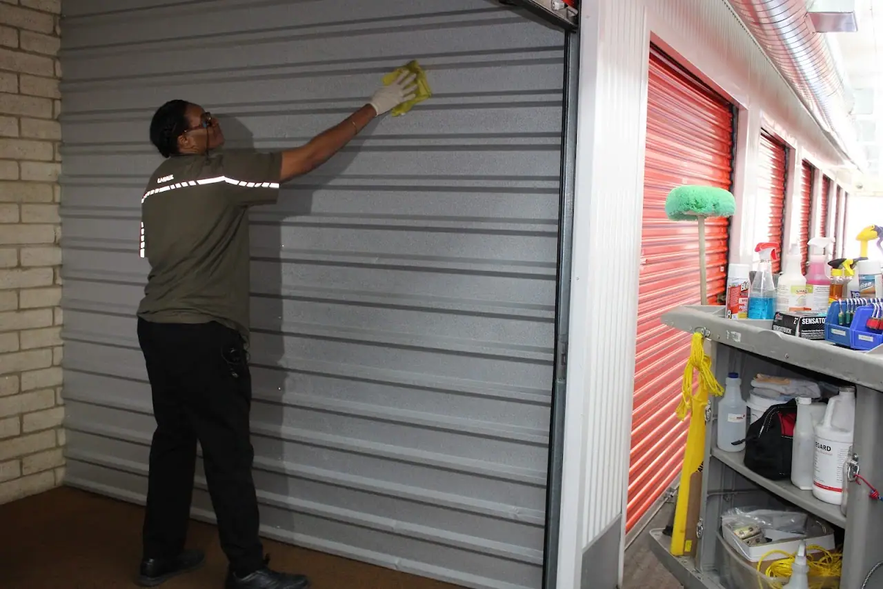Self-Storage at U-Haul, RV storage in Phoenix