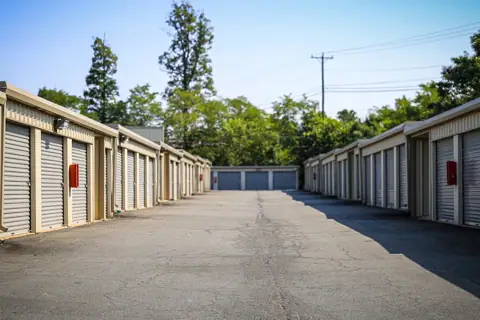 Belmont Ridge Self Storage photo 2