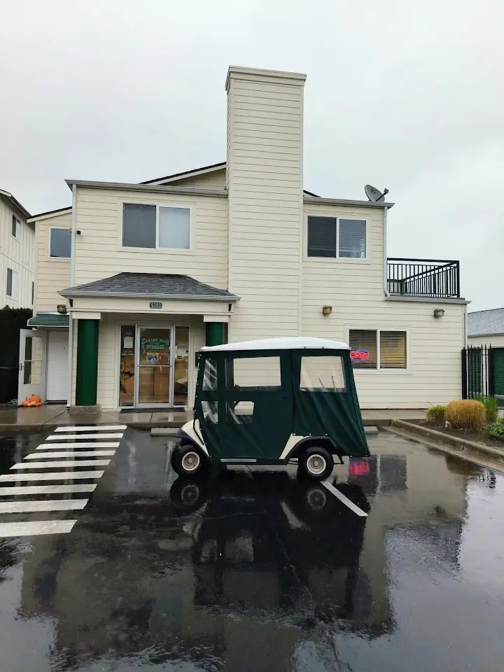 Canyon Road Self Storage, RV storage in Tacoma