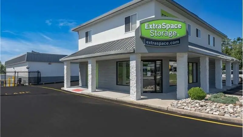 Extra Space Storage, RV storage in Toms River