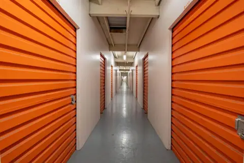 Public Storage photo 2