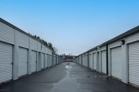 Public Storage photo 2