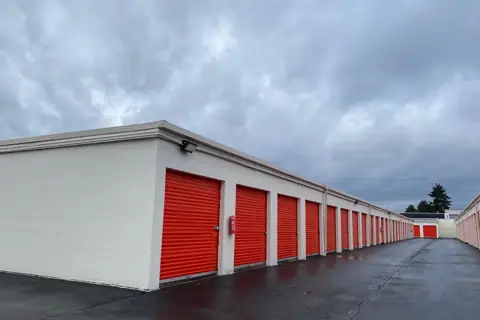 Public Storage photo 2