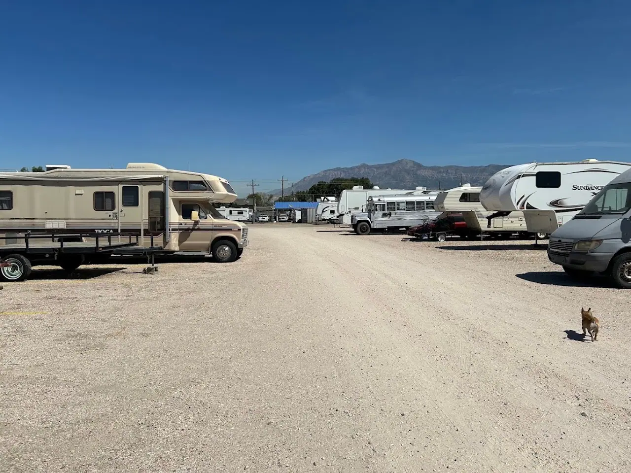 Neighbor RV & Boat Storage, RV storage in Ogden