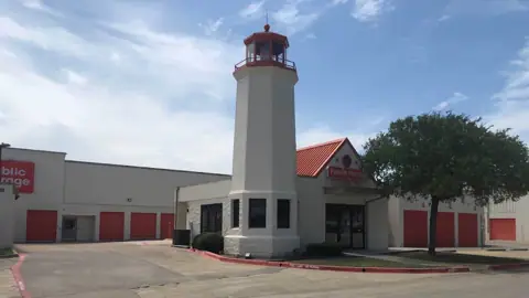 Public Storage in Irving, TX