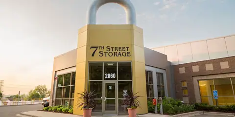 7th Street Storage in St Paul, MN