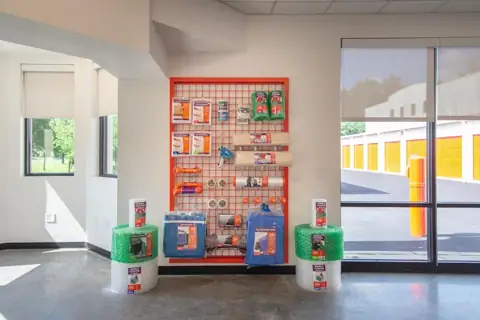 Public Storage photo 3