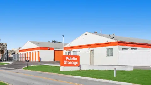 Public Storage photo 2