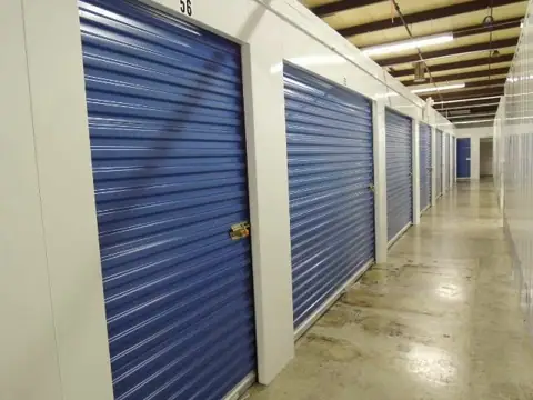 D&H Storage photo 2