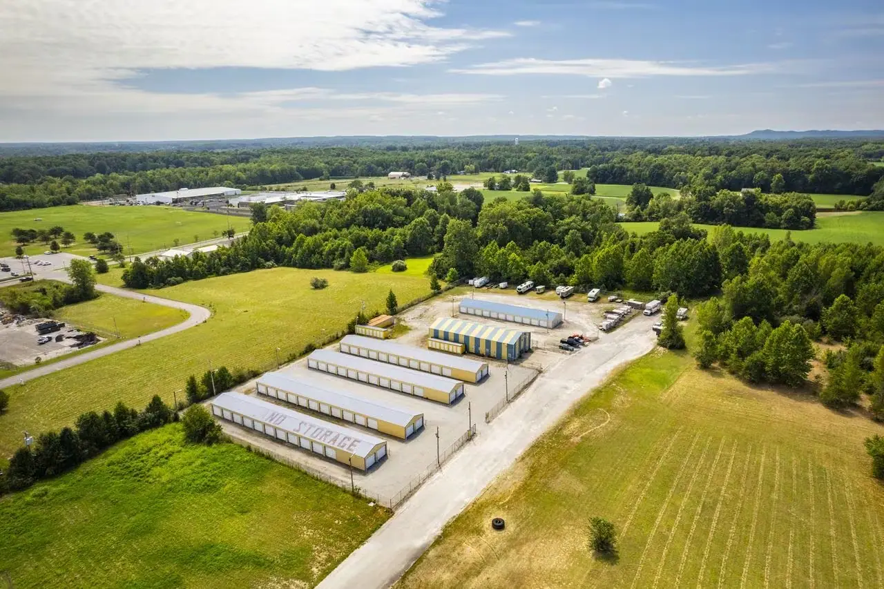 Roseland Storage, RV storage in Scottsburg