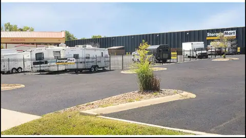 StorageMart in Kansas City, KS