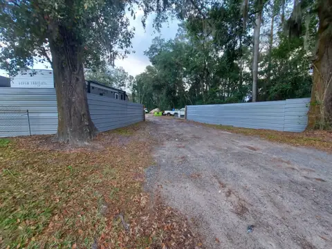 Neighbor RV & Boat Storage photo 3
