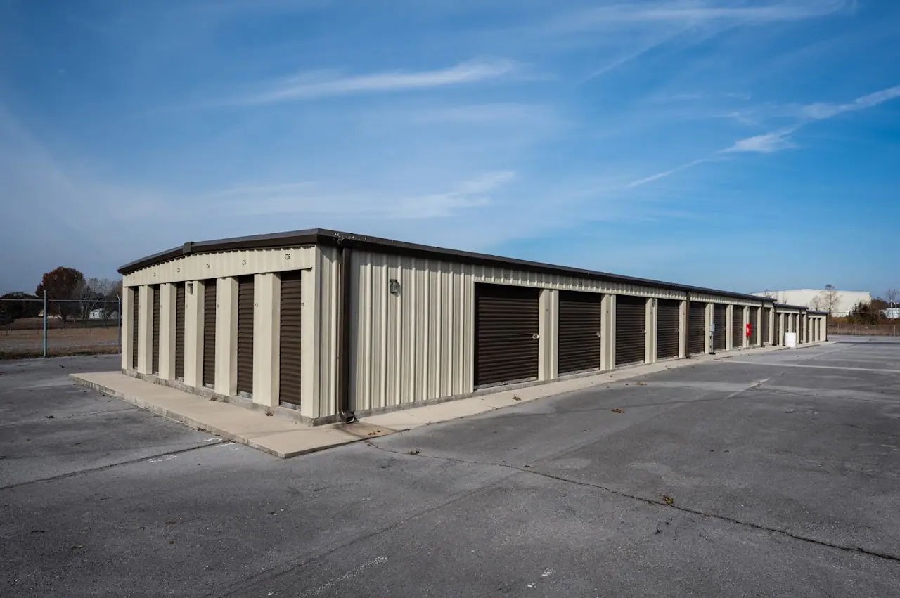 Secure Storage Solutions LLC, RV storage in Vinemont