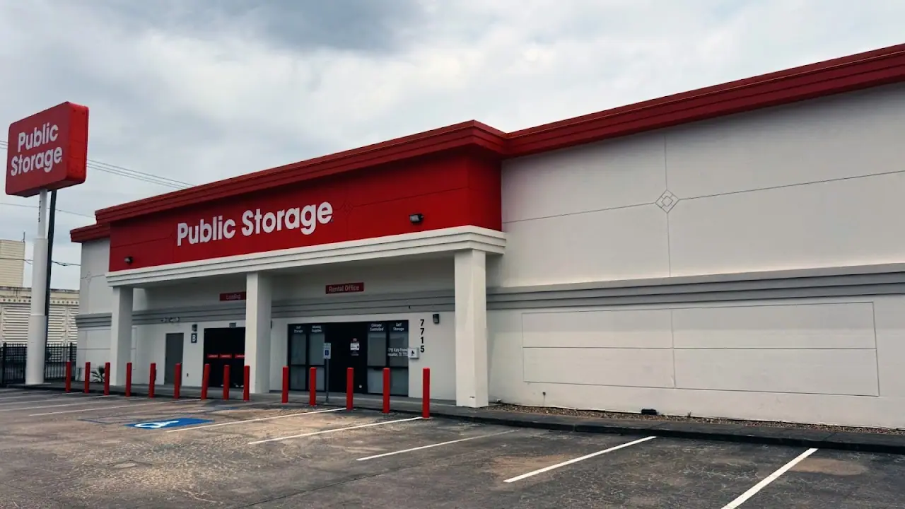 Public Storage, RV storage in Houston