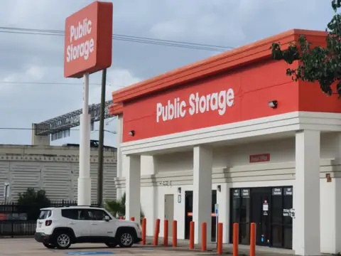 Public Storage photo 2