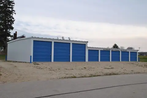 Allendorf Self Storage in Darlington, WI