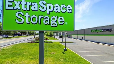Extra Space Storage in Matawan, NJ