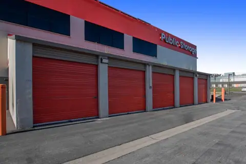 Public Storage photo 2