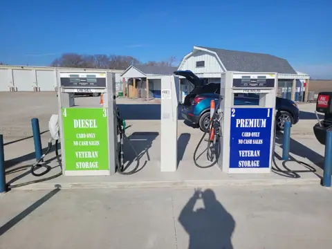 Blue Catfish Corner Store Storage photo 3