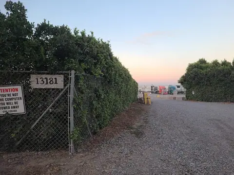 Farm Country Big Rig Park N Go photo 3