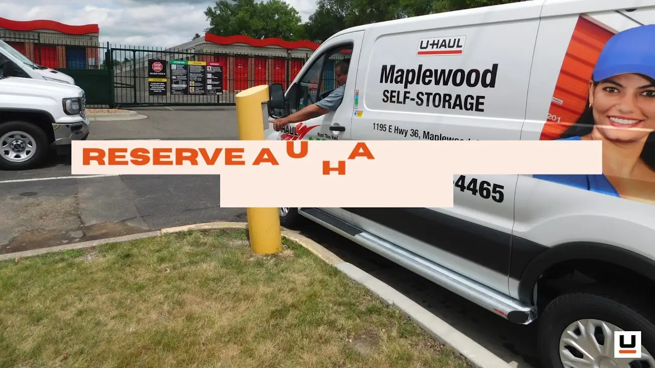 Self-Storage at U-Haul, RV storage in Maplewood