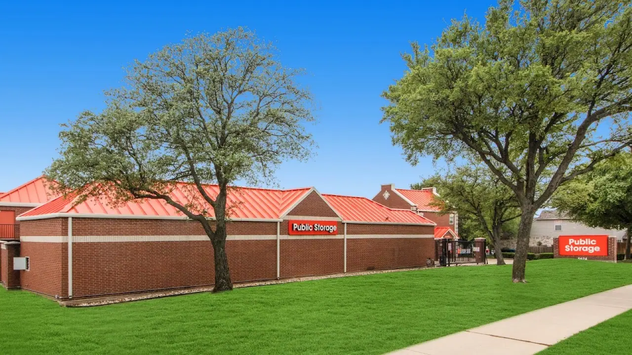 Public Storage, RV storage in Fort Worth