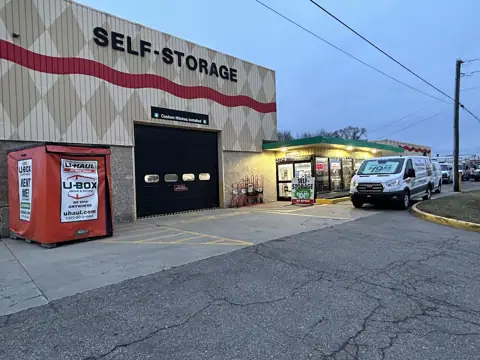 Self-Storage at U-Haul in Benton Harbor, MI
