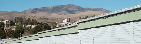 Mini's On Parr in Reno, NV