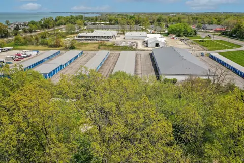 Prestige Storage - Vermilion (3032 Liberty Ave.) photo 2