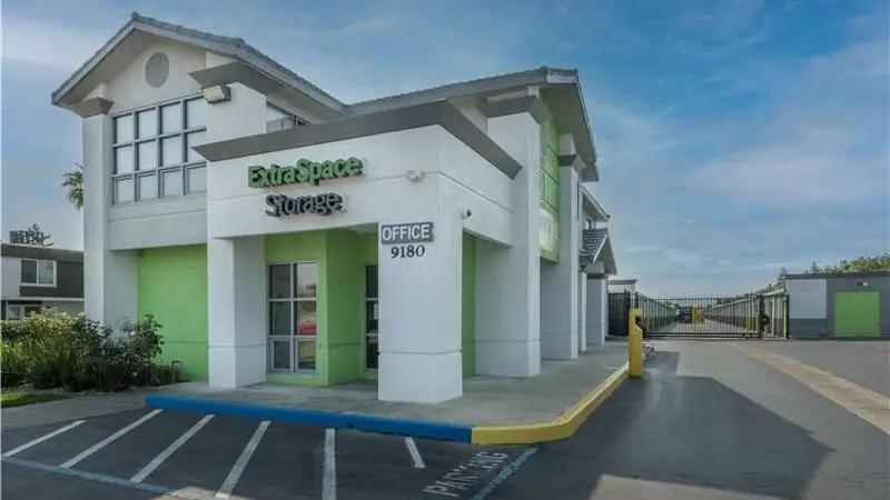 Extra Space Storage, RV storage in San Ramon