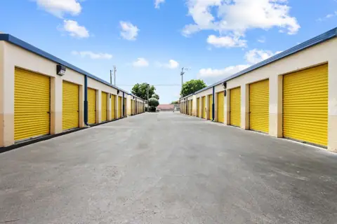 US Storage Centers in Hialeah, FL