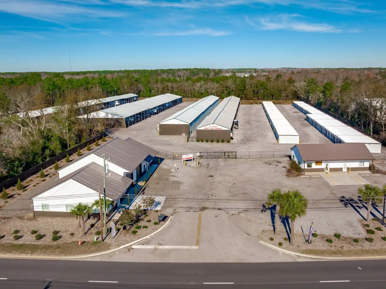 Covered Up Storage by Fox 3 Storage, RV storage in Lexington