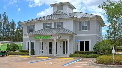 Extra Space Storage photo 2